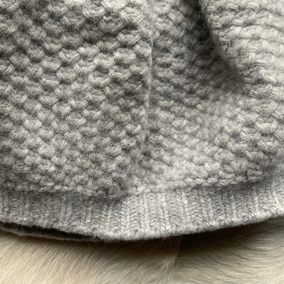 Ugg 100% Cashmere Grey Hat Aislinn Honeycomb Knit Pom Beret $125.00 - Picture 4 of 16
